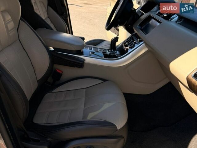 Серый Ленд Ровер Рендж Ровер Спорт, объемом двигателя 2.99 л и пробегом 172 тыс. км за 30000 $, фото 11 на Automoto.ua