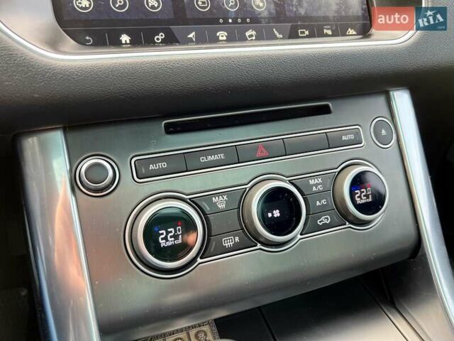 Серый Ленд Ровер Рендж Ровер Спорт, объемом двигателя 2.99 л и пробегом 130 тыс. км за 31900 $, фото 34 на Automoto.ua