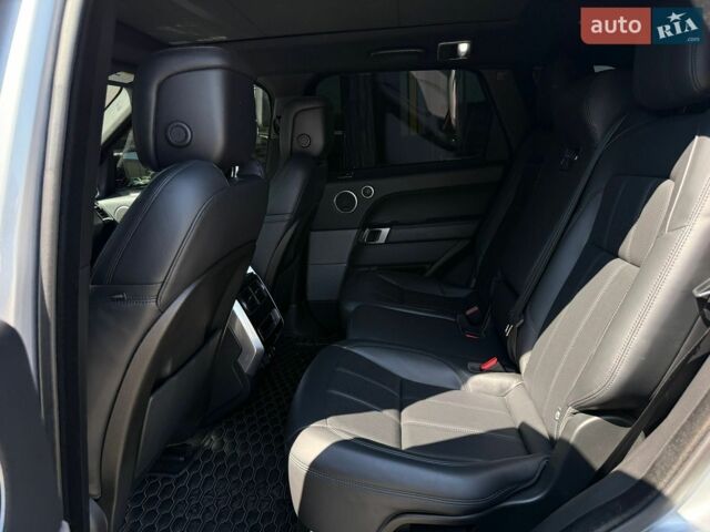 Сірий Ленд Ровер Range Rover Sport, об'ємом двигуна 3 л та пробігом 111 тис. км за 38800 $, фото 21 на Automoto.ua