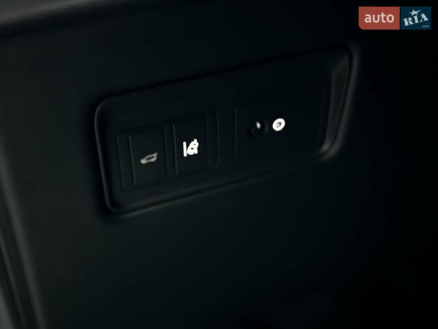 Сірий Ленд Ровер Range Rover Sport, об'ємом двигуна 2.99 л та пробігом 211 тис. км за 27500 $, фото 22 на Automoto.ua