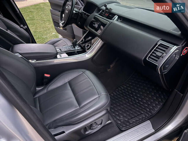 Ленд Ровер Рендж Ровер Спорт 2017 в Киеве на Automoto.ua Серый Ленд Ровер Рендж Ровер Спорт, объемом двигателя 3 л и пробегом 100 тыс. км за 48000 $, фото 9 на Automoto.ua