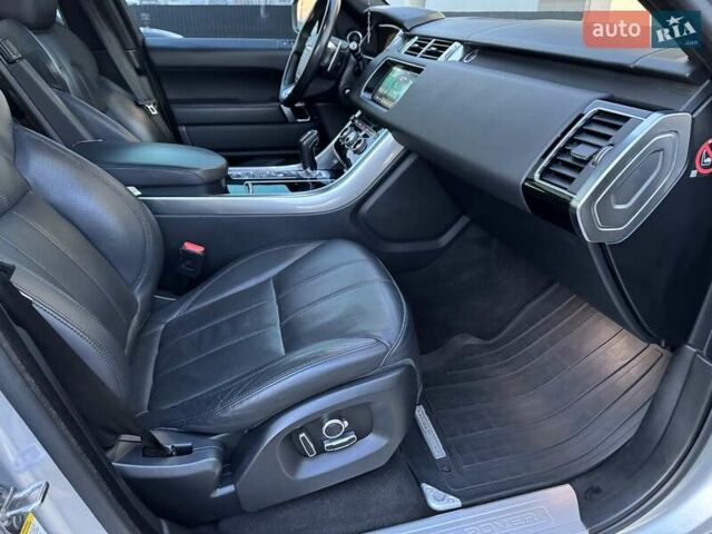 Серый Ленд Ровер Рендж Ровер Спорт, объемом двигателя 2.99 л и пробегом 145 тыс. км за 34900 $, фото 61 на Automoto.ua