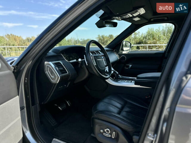 Сірий Ленд Ровер Range Rover Sport, об'ємом двигуна 2.99 л та пробігом 70 тис. км за 48800 $, фото 30 на Automoto.ua