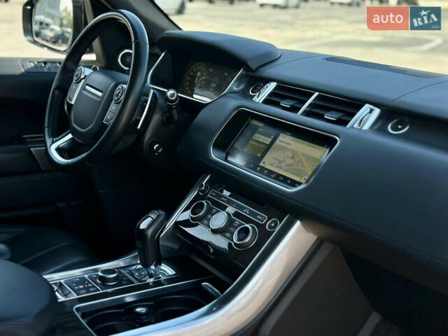 Сірий Ленд Ровер Range Rover Sport, об'ємом двигуна 2.99 л та пробігом 70 тис. км за 48800 $, фото 50 на Automoto.ua