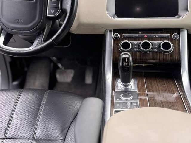 Сірий Ленд Ровер Range Rover Sport, об'ємом двигуна 3 л та пробігом 84 тис. км за 25000 $, фото 6 на Automoto.ua