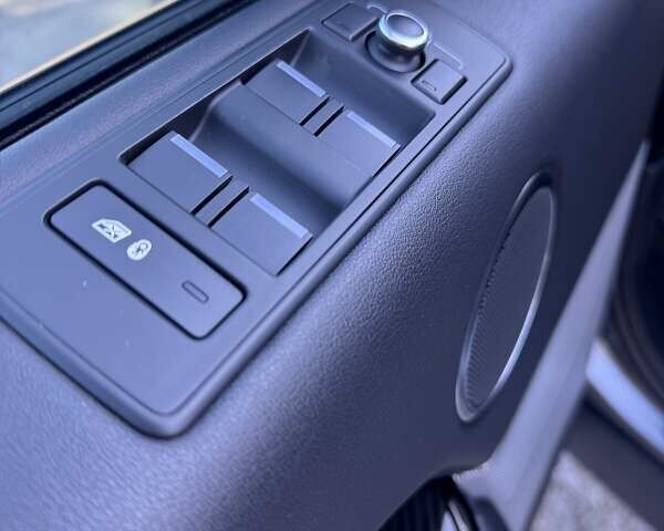 Серый Ленд Ровер Рендж Ровер Спорт, объемом двигателя 2.99 л и пробегом 115 тыс. км за 36555 $, фото 23 на Automoto.ua