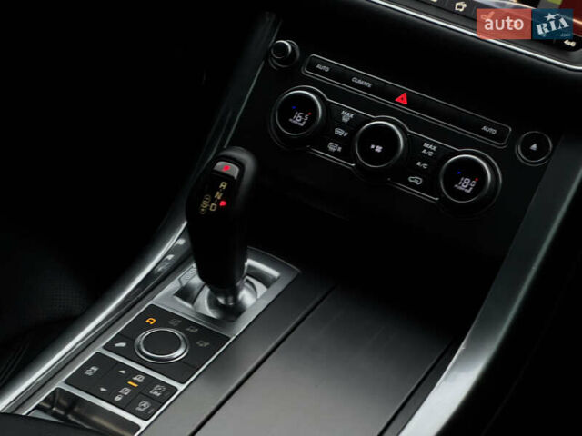 Сірий Ленд Ровер Range Rover Sport, об'ємом двигуна 2.99 л та пробігом 211 тис. км за 27500 $, фото 24 на Automoto.ua