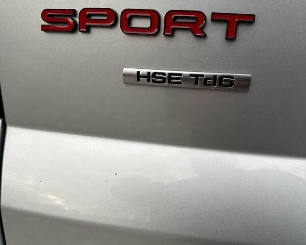 Серый Ленд Ровер Рендж Ровер Спорт, объемом двигателя 2.99 л и пробегом 202 тыс. км за 28700 $, фото 10 на Automoto.ua