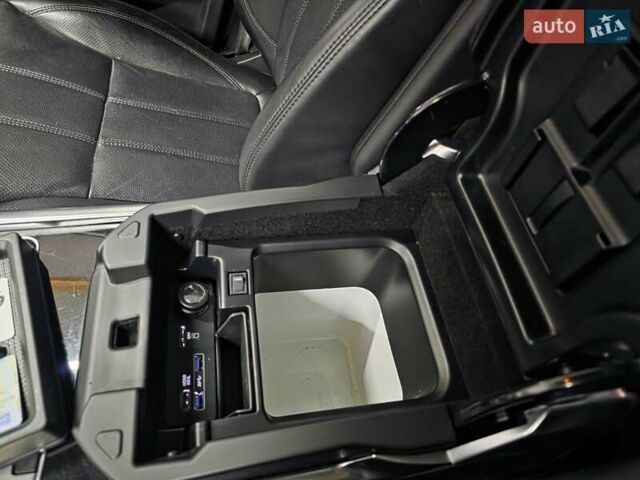 Серый Ленд Ровер Рендж Ровер Спорт, объемом двигателя 2.99 л и пробегом 202 тыс. км за 28700 $, фото 31 на Automoto.ua