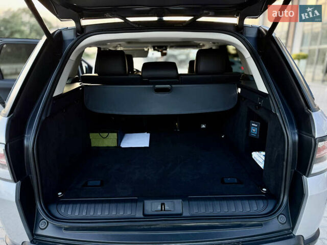 Сірий Ленд Ровер Range Rover Sport, об'ємом двигуна 3 л та пробігом 107 тис. км за 35999 $, фото 52 на Automoto.ua