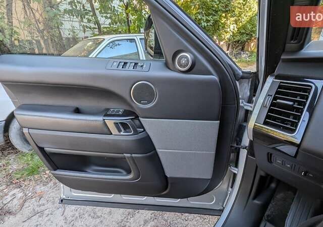 Сірий Ленд Ровер Range Rover Sport, об'ємом двигуна 3 л та пробігом 143 тис. км за 35000 $, фото 11 на Automoto.ua