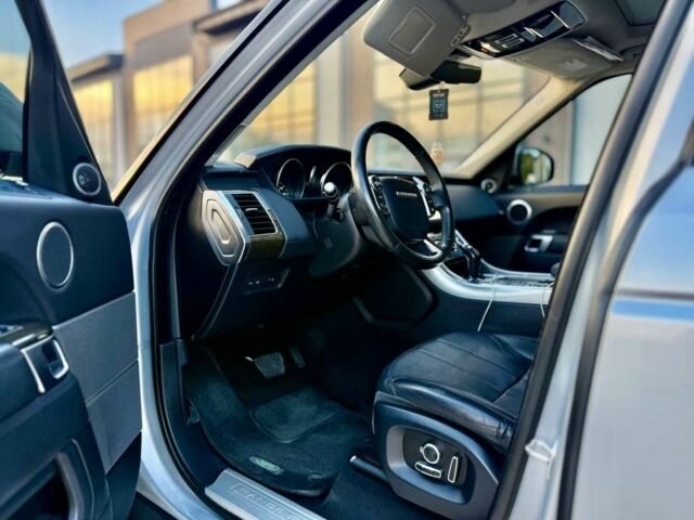 Сірий Ленд Ровер Range Rover Sport, об'ємом двигуна 3 л та пробігом 110 тис. км за 33000 $, фото 5 на Automoto.ua