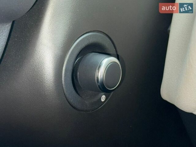 Сірий Ленд Ровер Range Rover Sport, об'ємом двигуна 2.99 л та пробігом 88 тис. км за 38900 $, фото 73 на Automoto.ua