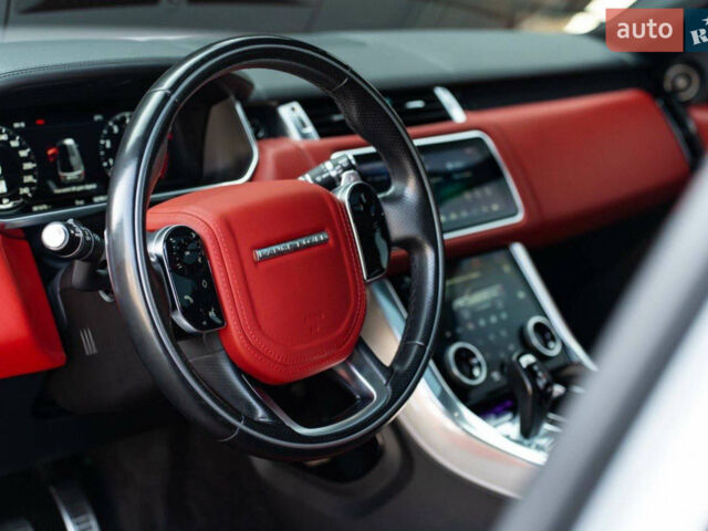 Сірий Ленд Ровер Range Rover Sport, об'ємом двигуна 3 л та пробігом 103 тис. км за 51000 $, фото 50 на Automoto.ua