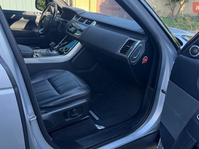 Сірий Ленд Ровер Range Rover Sport, об'ємом двигуна 2.99 л та пробігом 206 тис. км за 39000 $, фото 6 на Automoto.ua