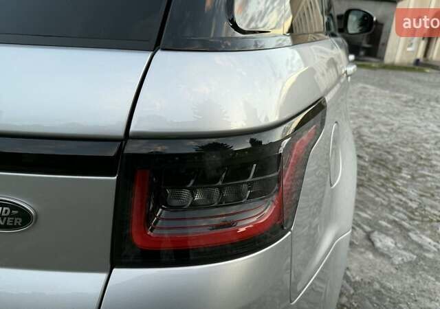 Ленд Ровер Range Rover Sport 2018 у Каменце-Подольском на Automoto.ua Сірий Ленд Ровер Range Rover Sport, об'ємом двигуна 2.99 л та пробігом 193 тис. км за 42500 $, фото 17 на Automoto.ua