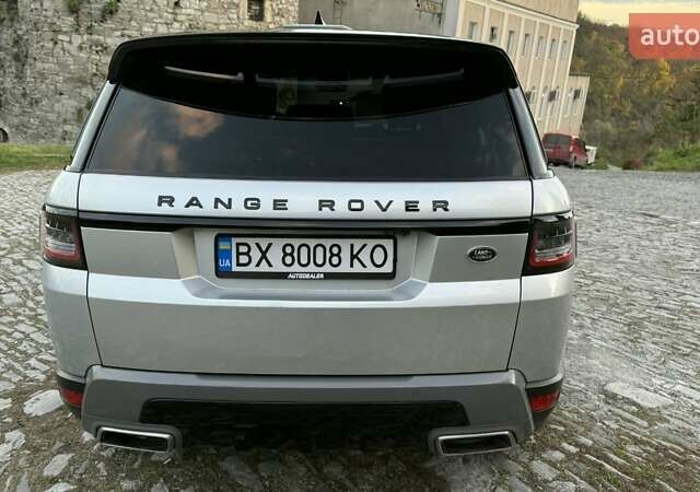 Ленд Ровер Range Rover Sport 2018 у Каменце-Подольском на Automoto.ua Сірий Ленд Ровер Range Rover Sport, об'ємом двигуна 2.99 л та пробігом 193 тис. км за 42500 $, фото 9 на Automoto.ua