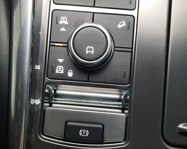 Сірий Ленд Ровер Range Rover Sport, об'ємом двигуна 2.99 л та пробігом 182 тис. км за 38500 $, фото 17 на Automoto.ua