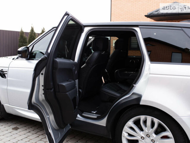 Сірий Ленд Ровер Range Rover Sport, об'ємом двигуна 3 л та пробігом 40 тис. км за 54000 $, фото 64 на Automoto.ua