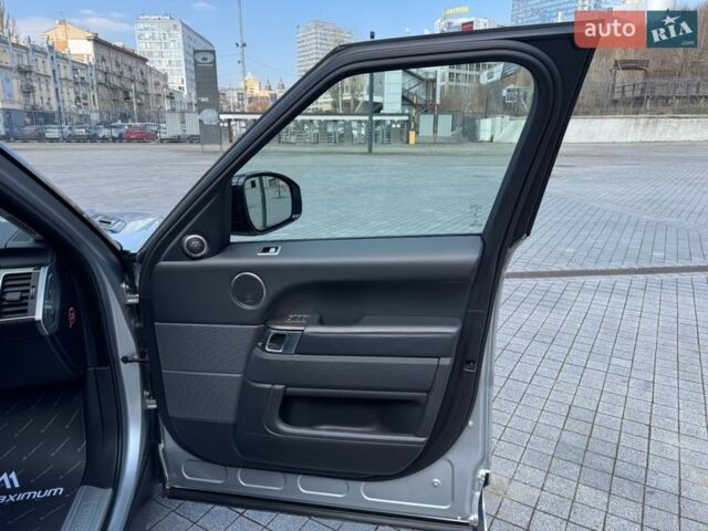 Серый Ленд Ровер Рендж Ровер Спорт, объемом двигателя 2.99 л и пробегом 101 тыс. км за 48900 $, фото 31 на Automoto.ua