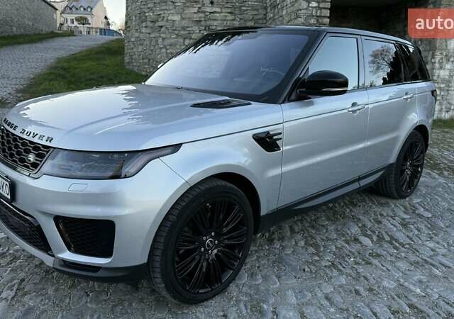 Серый Ленд Ровер Рендж Ровер Спорт, объемом двигателя 2.99 л и пробегом 195 тыс. км за 39999 $, фото 3 на Automoto.ua