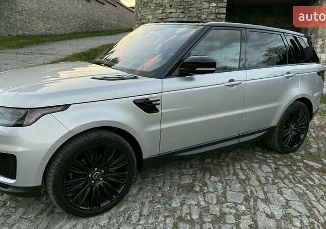 Ленд Ровер Range Rover Sport 2018 у Каменце-Подольском на Automoto.ua Сірий Ленд Ровер Range Rover Sport, об'ємом двигуна 2.99 л та пробігом 193 тис. км за 42500 $, фото 13 на Automoto.ua