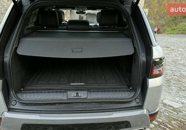 Ленд Ровер Range Rover Sport 2018 у Каменце-Подольском на Automoto.ua Сірий Ленд Ровер Range Rover Sport, об'ємом двигуна 2.99 л та пробігом 193 тис. км за 42500 $, фото 30 на Automoto.ua