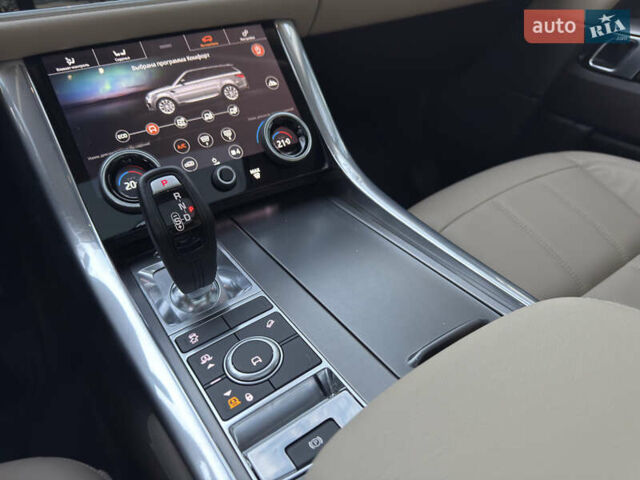 Серый Ленд Ровер Рендж Ровер Спорт, объемом двигателя 3 л и пробегом 159 тыс. км за 39999 $, фото 60 на Automoto.ua