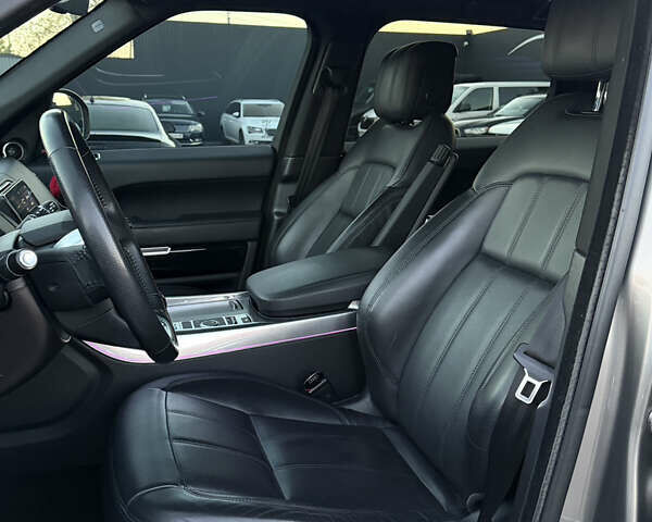 Серый Ленд Ровер Рендж Ровер Спорт, объемом двигателя 2.99 л и пробегом 160 тыс. км за 40000 $, фото 7 на Automoto.ua