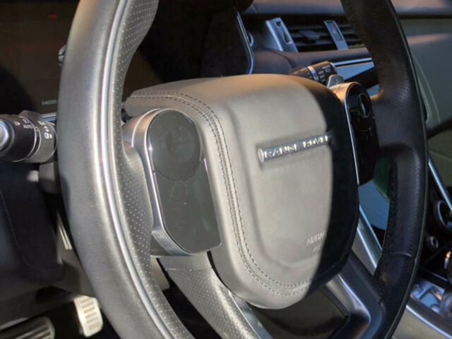 Сірий Ленд Ровер Range Rover Sport, об'ємом двигуна 3 л та пробігом 40 тис. км за 54000 $, фото 28 на Automoto.ua