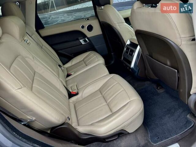 Серый Ленд Ровер Рендж Ровер Спорт, объемом двигателя 2.99 л и пробегом 102 тыс. км за 43500 $, фото 43 на Automoto.ua