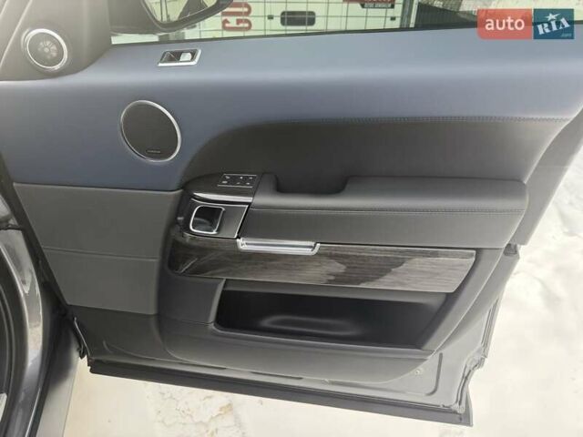 Серый Ленд Ровер Рендж Ровер Спорт, объемом двигателя 2.99 л и пробегом 172 тыс. км за 43500 $, фото 15 на Automoto.ua