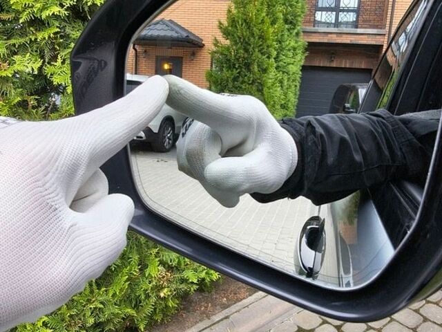 Сірий Ленд Ровер Range Rover Sport, об'ємом двигуна 3 л та пробігом 40 тис. км за 55000 $, фото 17 на Automoto.ua