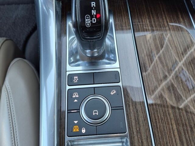 Сірий Ленд Ровер Range Rover Sport, об'ємом двигуна 3 л та пробігом 135 тис. км за 36500 $, фото 27 на Automoto.ua