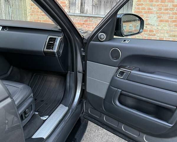 Сірий Ленд Ровер Range Rover Sport, об'ємом двигуна 3 л та пробігом 106 тис. км за 43000 $, фото 1 на Automoto.ua