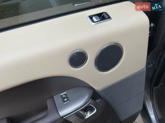 Серый Ленд Ровер Рендж Ровер Спорт, объемом двигателя 3 л и пробегом 159 тыс. км за 39999 $, фото 54 на Automoto.ua