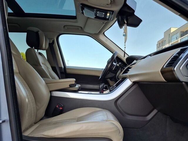 Сірий Ленд Ровер Range Rover Sport, об'ємом двигуна 3 л та пробігом 135 тис. км за 36500 $, фото 42 на Automoto.ua