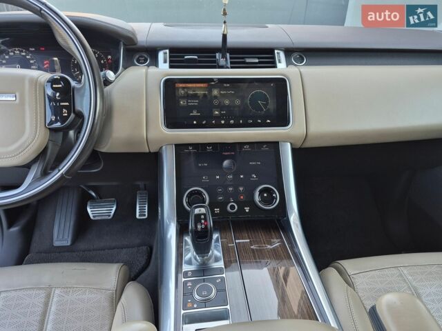 Сірий Ленд Ровер Range Rover Sport, об'ємом двигуна 3 л та пробігом 135 тис. км за 36500 $, фото 24 на Automoto.ua