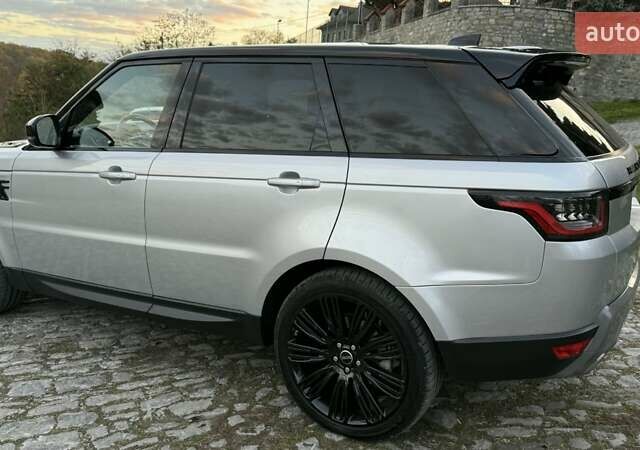 Ленд Ровер Range Rover Sport 2018 у Каменце-Подольском на Automoto.ua Сірий Ленд Ровер Range Rover Sport, об'ємом двигуна 2.99 л та пробігом 193 тис. км за 42500 $, фото 3 на Automoto.ua