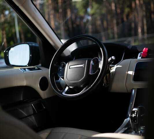 Сірий Ленд Ровер Range Rover Sport, об'ємом двигуна 2.99 л та пробігом 168 тис. км за 39000 $, фото 6 на Automoto.ua