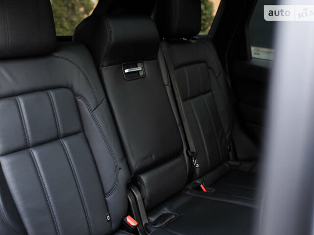 Сірий Ленд Ровер Range Rover Sport, об'ємом двигуна 3 л та пробігом 40 тис. км за 54000 $, фото 59 на Automoto.ua