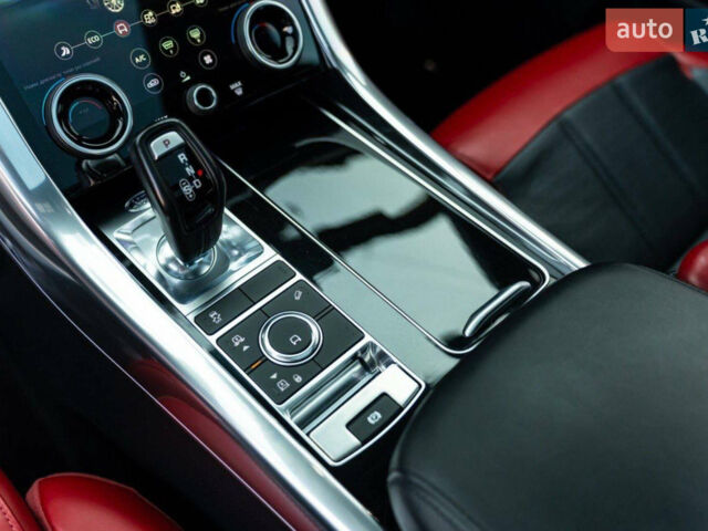 Сірий Ленд Ровер Range Rover Sport, об'ємом двигуна 3 л та пробігом 103 тис. км за 51000 $, фото 39 на Automoto.ua