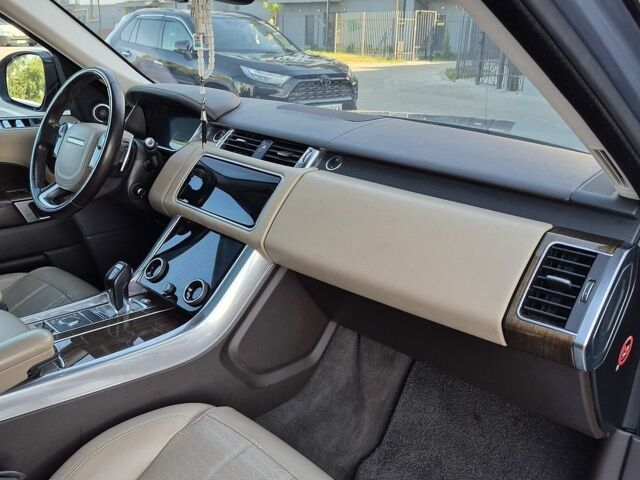 Сірий Ленд Ровер Range Rover Sport, об'ємом двигуна 3 л та пробігом 135 тис. км за 36500 $, фото 41 на Automoto.ua
