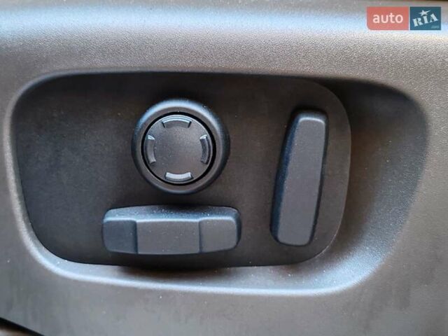 Сірий Ленд Ровер Range Rover Sport, об'ємом двигуна 2.99 л та пробігом 129 тис. км за 44700 $, фото 53 на Automoto.ua