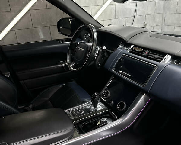 Сірий Ленд Ровер Range Rover Sport, об'ємом двигуна 3 л та пробігом 180 тис. км за 42999 $, фото 31 на Automoto.ua