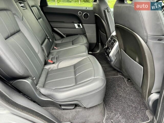 Сірий Ленд Ровер Range Rover Sport, об'ємом двигуна 3 л та пробігом 120 тис. км за 42500 $, фото 44 на Automoto.ua