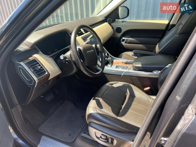 Сірий Ленд Ровер Range Rover Sport, об'ємом двигуна 3 л та пробігом 196 тис. км за 43000 $, фото 30 на Automoto.ua
