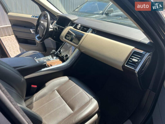 Сірий Ленд Ровер Range Rover Sport, об'ємом двигуна 3 л та пробігом 196 тис. км за 40000 $, фото 31 на Automoto.ua