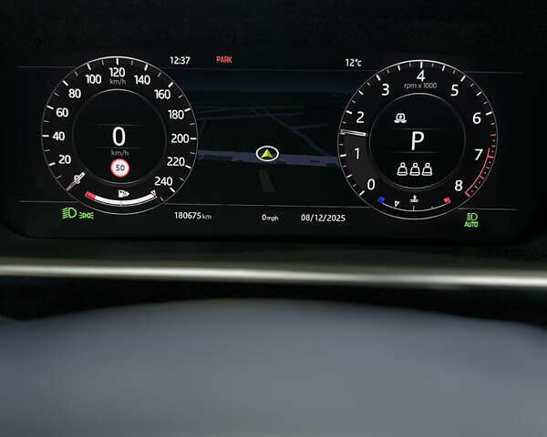 Сірий Ленд Ровер Range Rover Sport, об'ємом двигуна 3 л та пробігом 180 тис. км за 42999 $, фото 37 на Automoto.ua