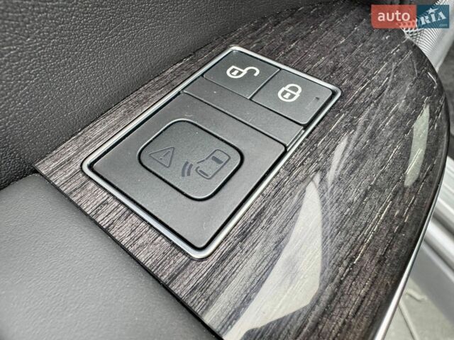Сірий Ленд Ровер Range Rover Sport, об'ємом двигуна 3 л та пробігом 120 тис. км за 42500 $, фото 83 на Automoto.ua
